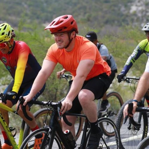Estrena Samuel adecuaciones para ciclistas en La Huasteca