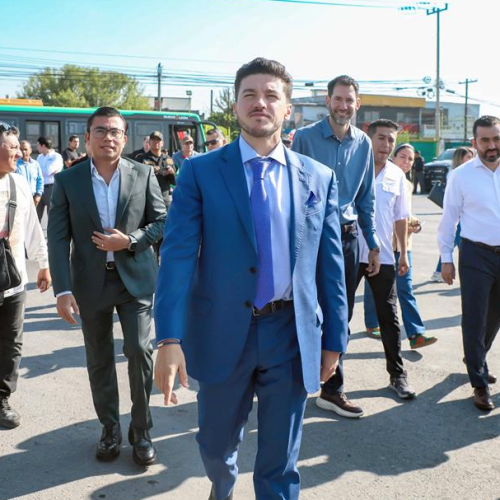 Veta Samuel reformas sobre tarifas especiales en transporte público