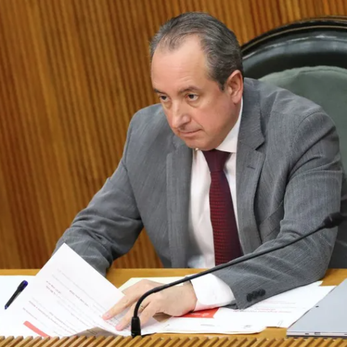 Presionan finanzas de Nuevo León exceso de obras públicas, admite Estado