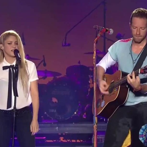 Shakira y Chris Martin desatan rumores de romance tras dedicatoria