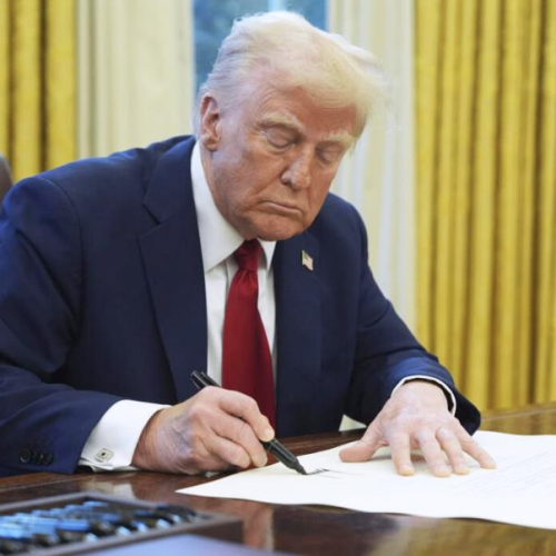 Pospone UE represalias contra EUA