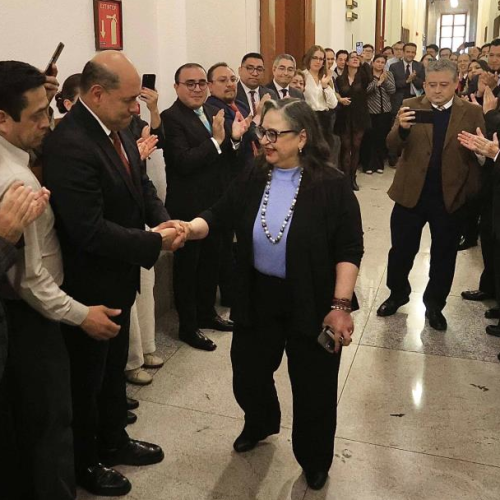 Asegura Piña mantenerse en el cargo