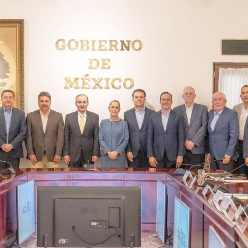 Acuerda Sheinbaum dar apoyos a ganaderos en México