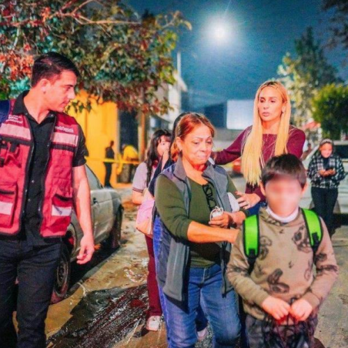 Apoya SC a familia con fallas estructurales en su vivienda