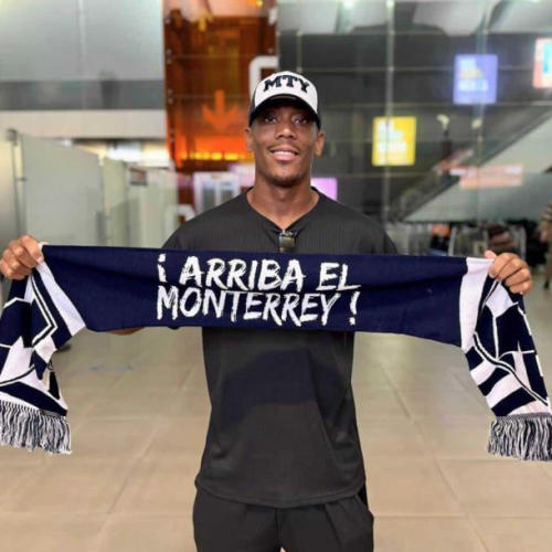 Llega Anthony Martial a Monterrey