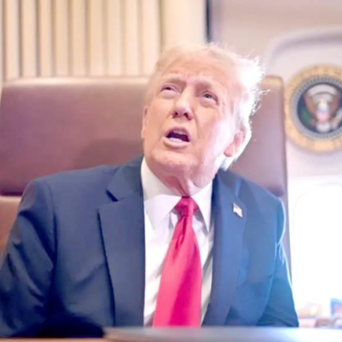 Cumple Trump; impone los aranceles del 25%