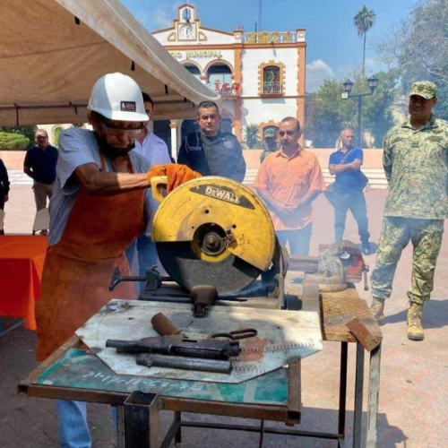 Inician en Santa canje de armas