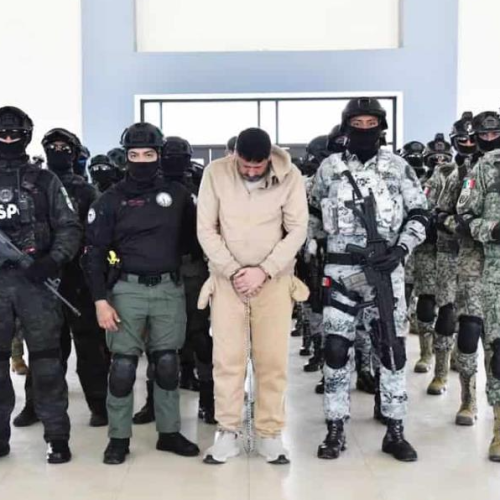 Traslada México a 26 reos a cárceles de EUA