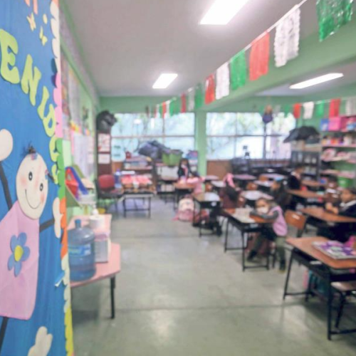 Regresan a clases más de 23.4 millones de estudiantes