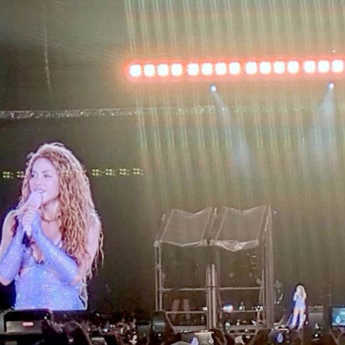 Deslumbra Shakira en Fundidora