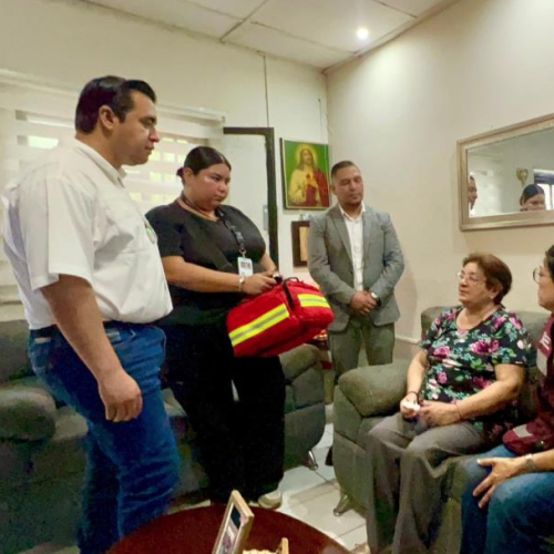 Lleva Nava consultas médicas gratuitas a domicilio