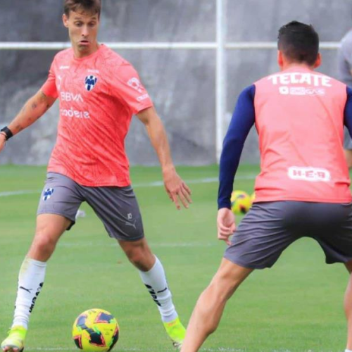 Reaparece Sergio Canales en entrenamiento de Rayados