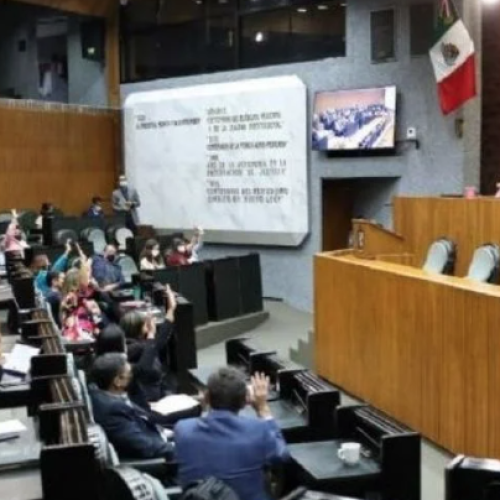 Diputados locales de NL no recibirán pago de primera quincena