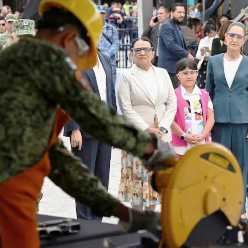 Destaca Sheinbaum éxito en canje de armas en México