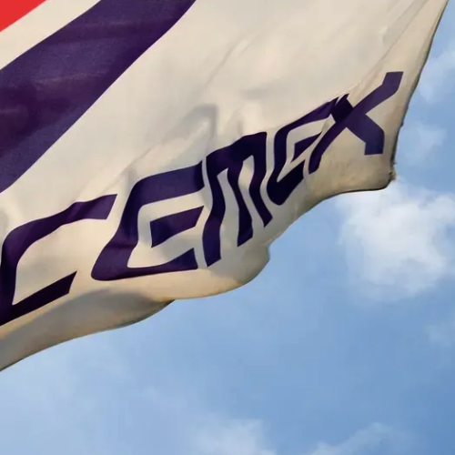 Cemex recibe mejora en su calificación crediticia con perspectiva positiva