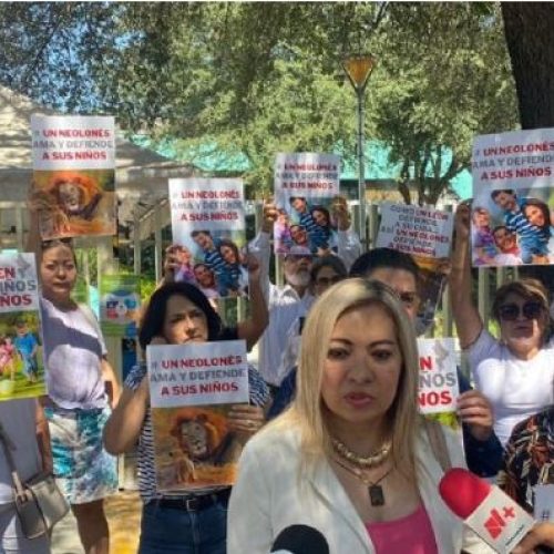 Padres rechazan nuevos libros de la SEP por contenido sobre sexualidad