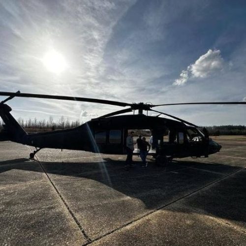 Presume Samuel García nuevo helicóptero Black Hawk de la Fuerza Civil