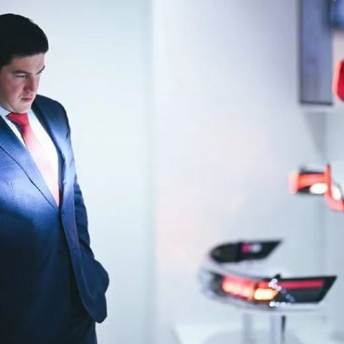 Samuel García anuncia que llegarán a NL empresas de electromovilidad de la India